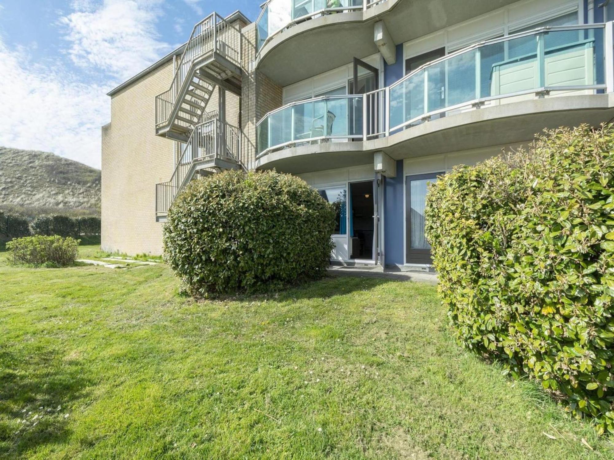 Lovely Apartment With Patio Callantsoog Dış mekan fotoğraf